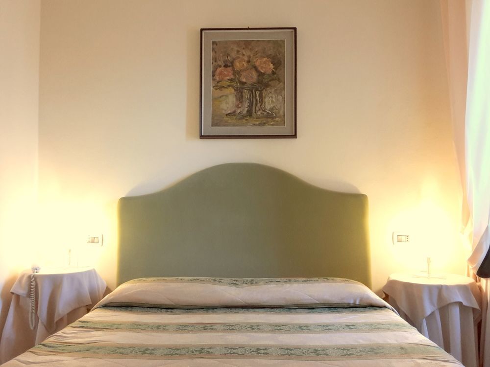 Albergo Moderno Lucca Exterior foto