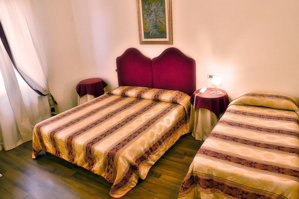 Albergo Moderno Lucca Exterior foto