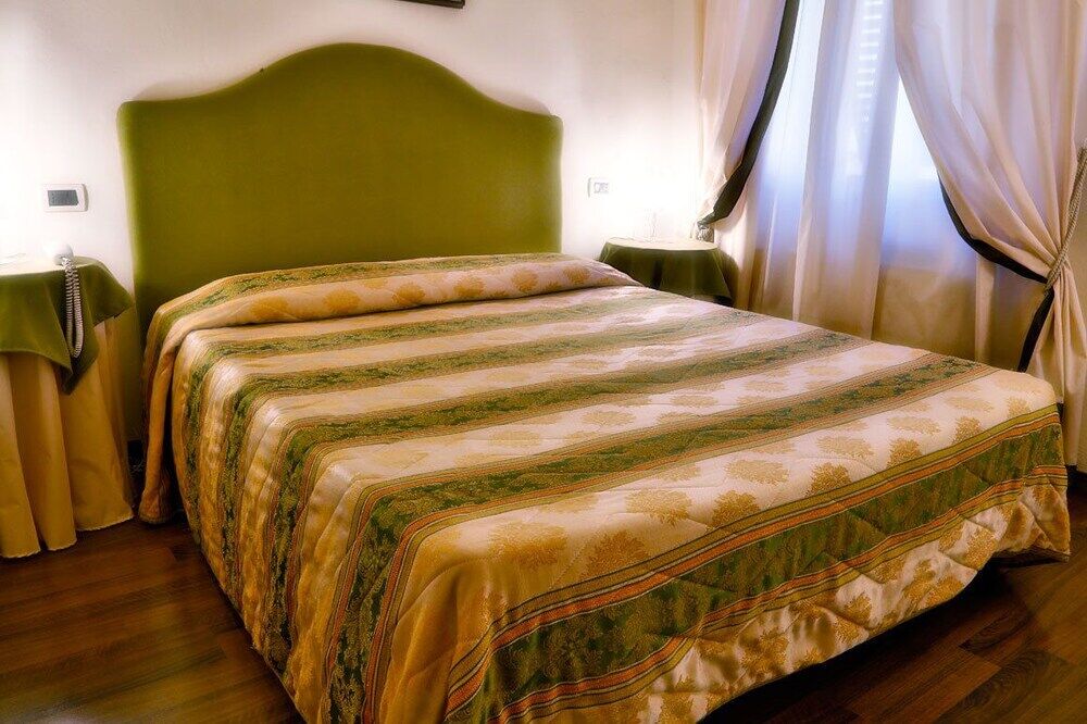 Albergo Moderno Lucca Exterior foto
